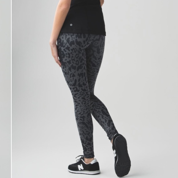 Wunder Under Pant *Full-On Luon (Roll Down) size 4 - Picture 2 of 7